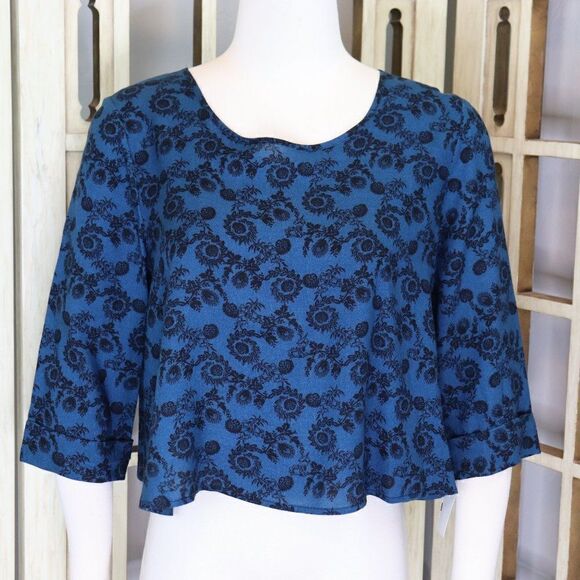 Urban Outfitters PIns & Needles Blue Black Floral Cropped Top Size S New - Picture 3 of 8